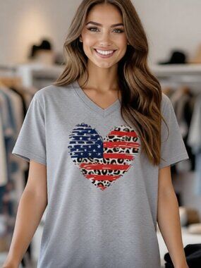 NWOT HEATHER GREY POLY BLEND V-NECK FLAG ANIMAL PRINT HEART PATRIOTIC T-SHIRT L